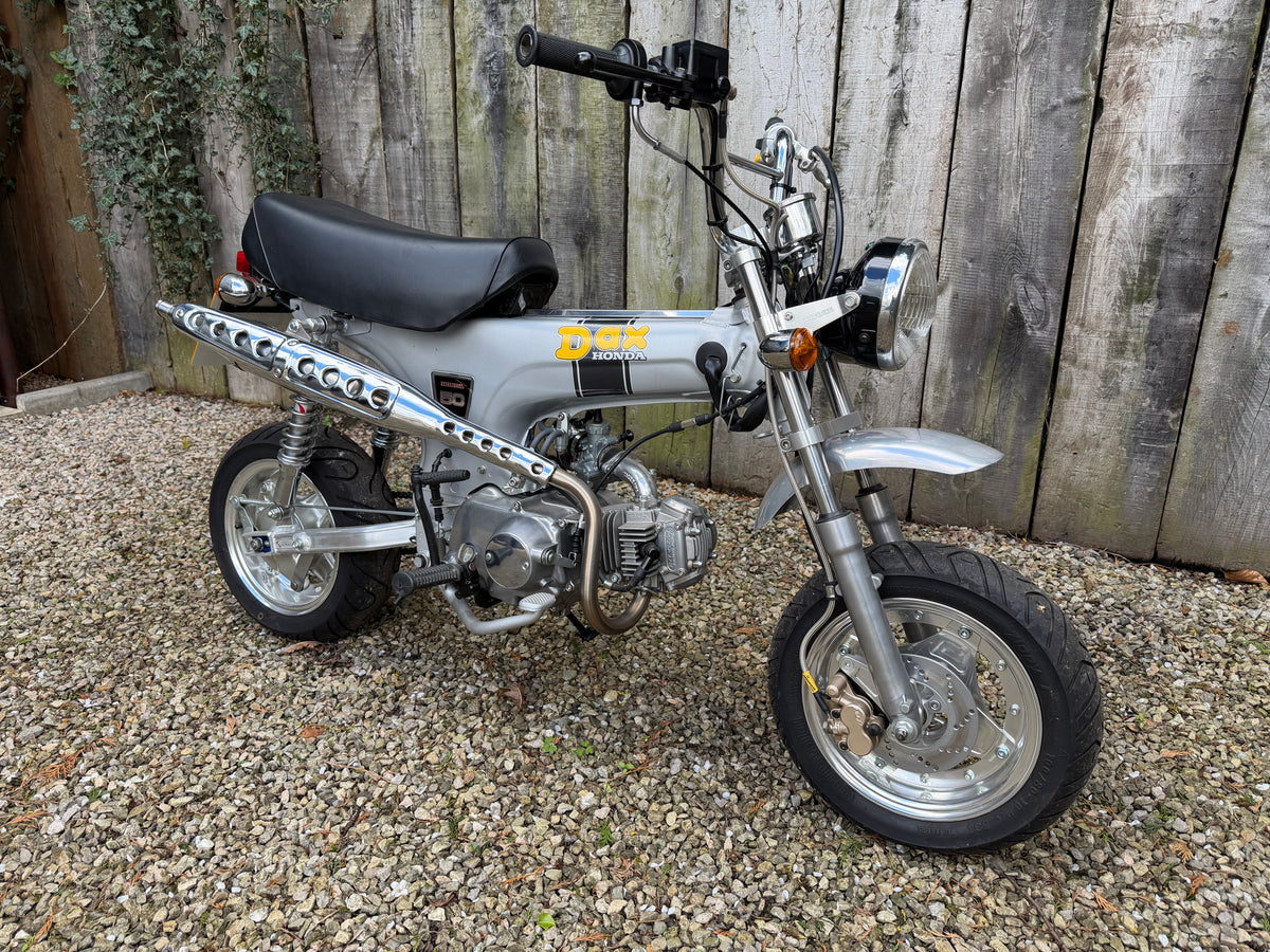 1990 Honda Dax – JDM Tribute Build Takegawa Super Head Plus R 106cc