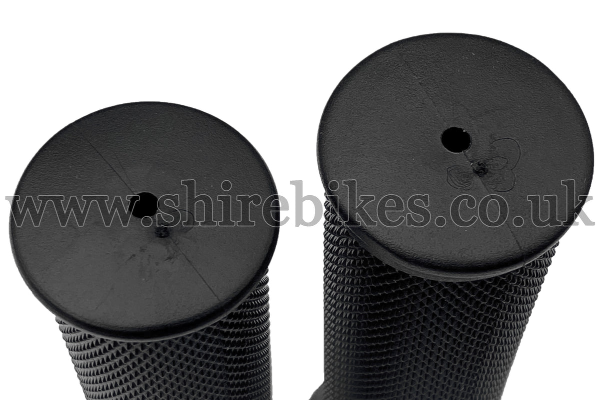 NEW Reproduction Handlebar Rubber Grips (Pair) suitable for use with CZ100