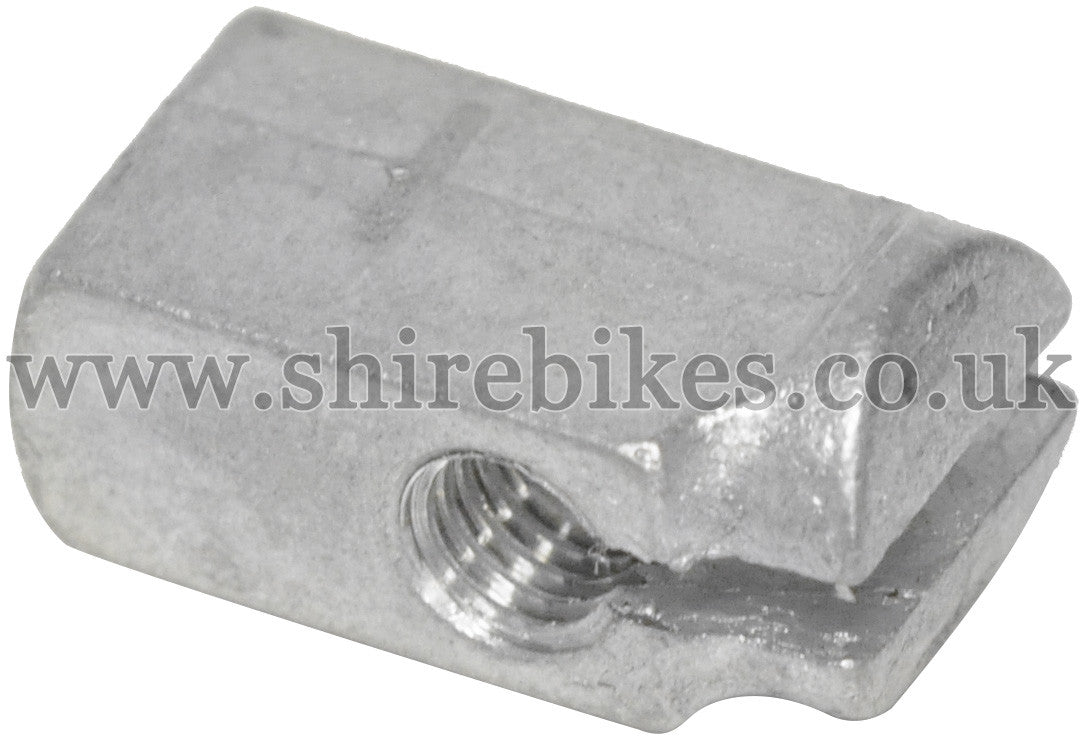 Honda Throttle Cable Holder suitable for use with Z50M, Z50A, Dax 6V, Chaly 6V