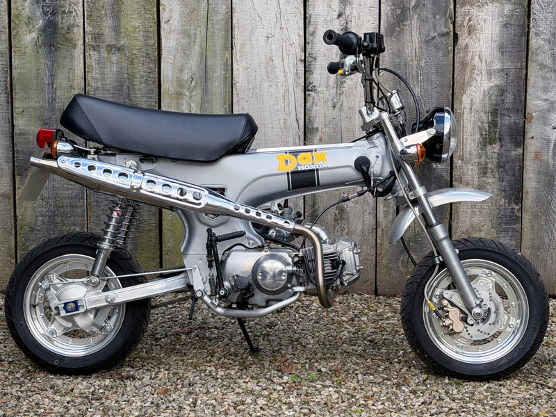 1990 Honda Dax – JDM Tribute Build Takegawa Super Head Plus R 106cc