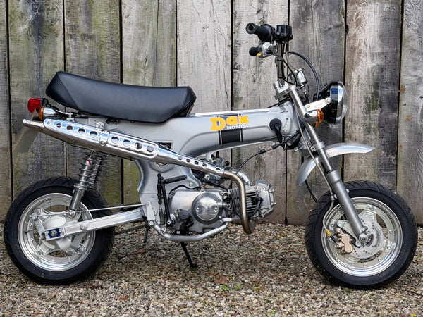 1990 Honda Dax – JDM Tribute Build Takegawa Super Head Plus R 106cc