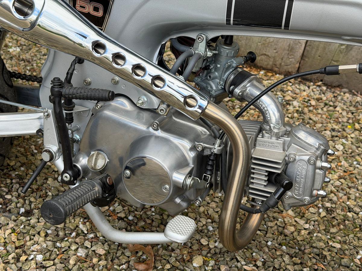 1990 Honda Dax – JDM Tribute Build Takegawa Super Head Plus R 106cc