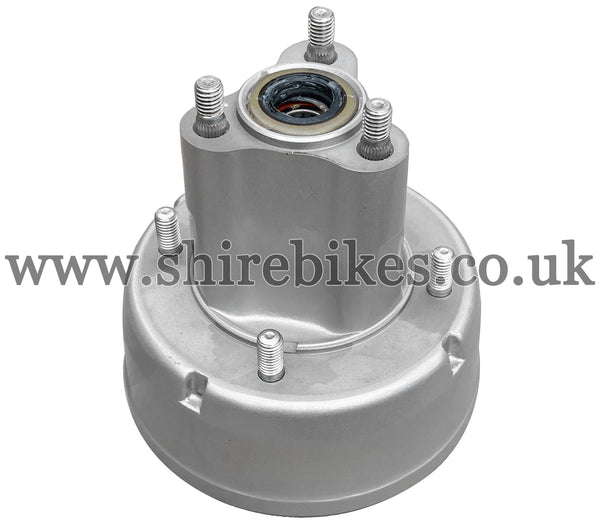 Honda Silver Rear Hub suitable for use with Z50J 12V