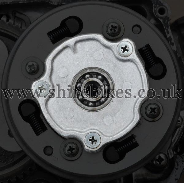 Honda Screw for Clutch Bearing Plate suitable for use with Z50M, Z50A, Z50J1, Z50R, Z50J, Dax 6V, Chaly 6V, Dax 12V, C90E