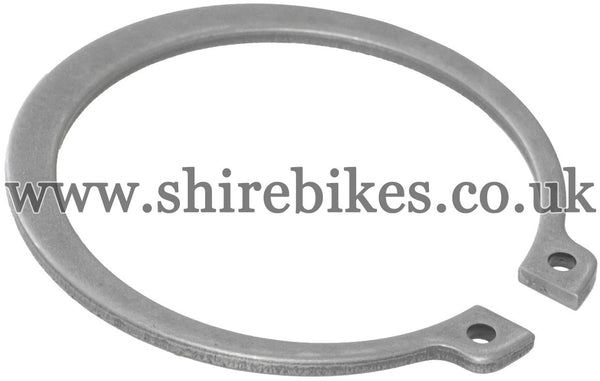 Honda Rear Sprocket Cir Clip suitable for use with Dax 6V, Chaly 6V, Dax 12V